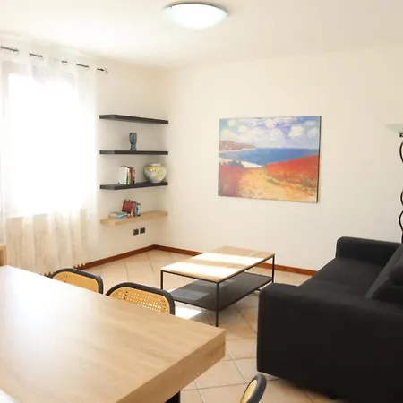 Apartment La Casa Del Vicolo